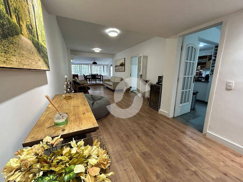 Apartamento à venda com 3 quartos, 180m² - Icaraí,Niterói