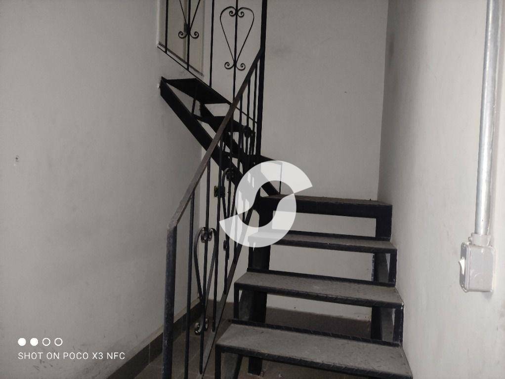 - Prédio Comercial