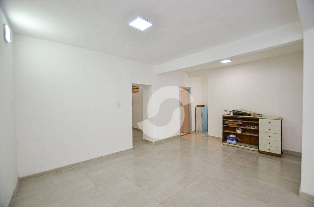  - Prédio no Centro de Niterói Comercial