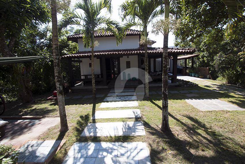 Sítio à venda com 5 quartos, 700m² - Pendotiba,Niterói