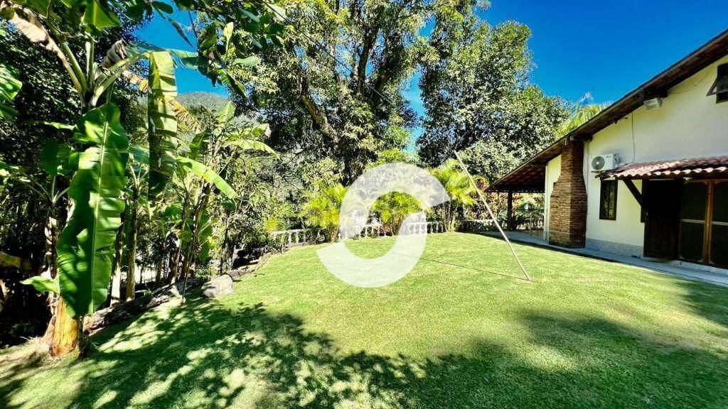 Sítio à venda com 4 quartos, 500m² - Engenho do Mato,Niterói