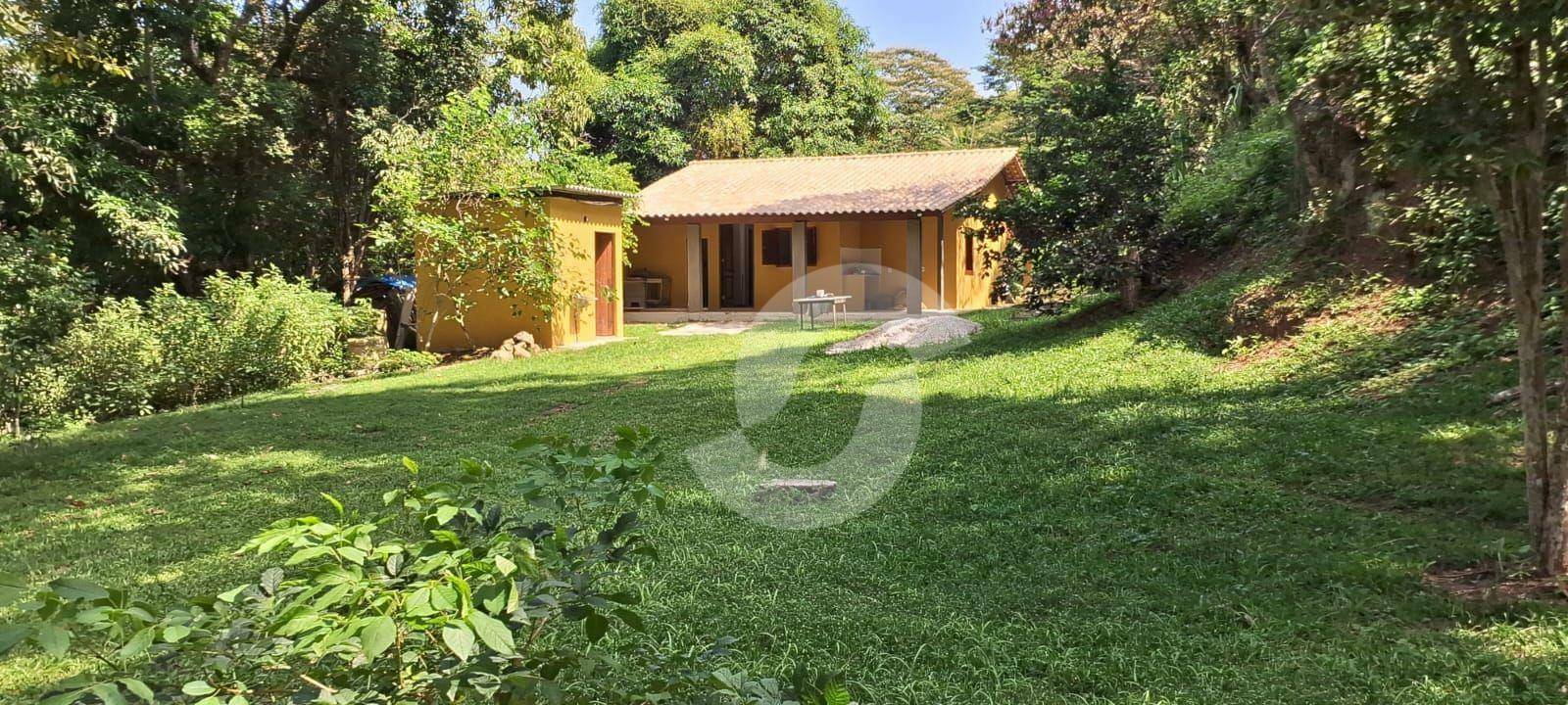 Sítio à venda com 2 quartos, 118m² - Piratininga,Niterói
