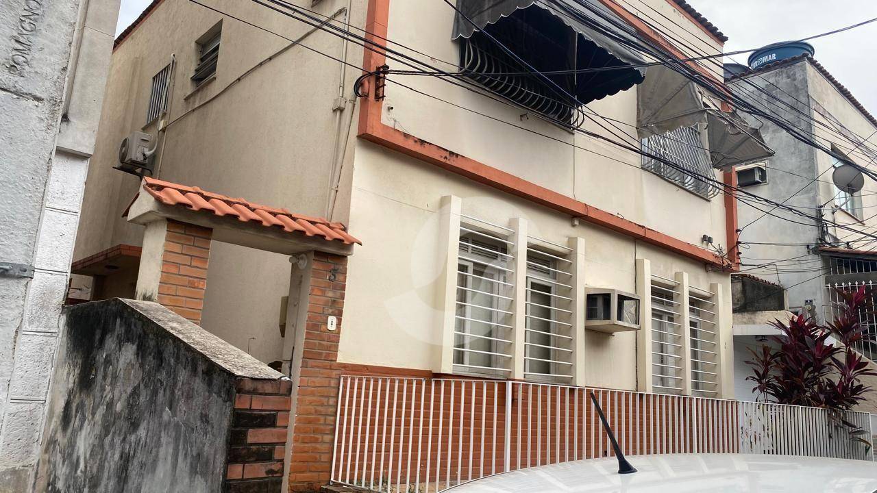 Sobrado à venda com 3 quartos, 88m² - Fonseca,Niterói