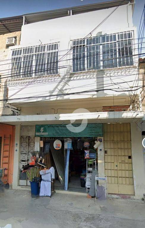 Sobrado à venda com 4 quartos, 200m² - Centro,Niterói