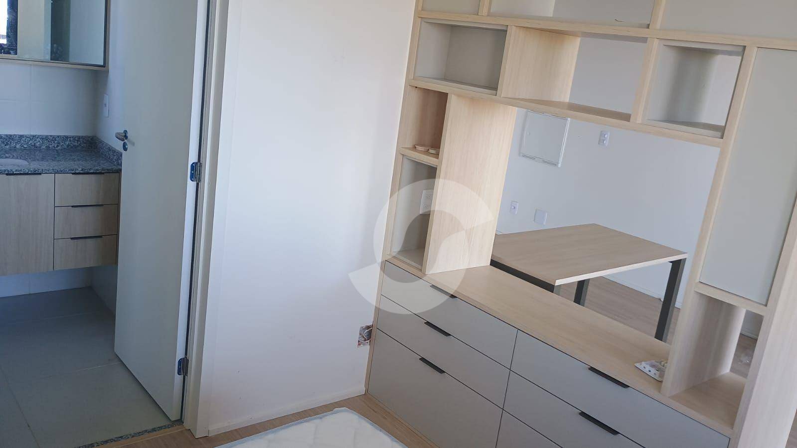  - Ótimo studio semimobiliado, vista maravilhosa!