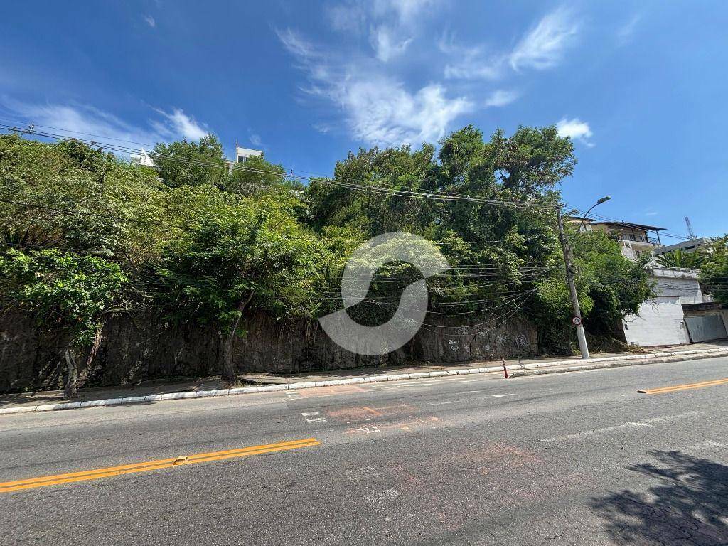 Apartamento à venda, 450m² - Piratininga,Niterói